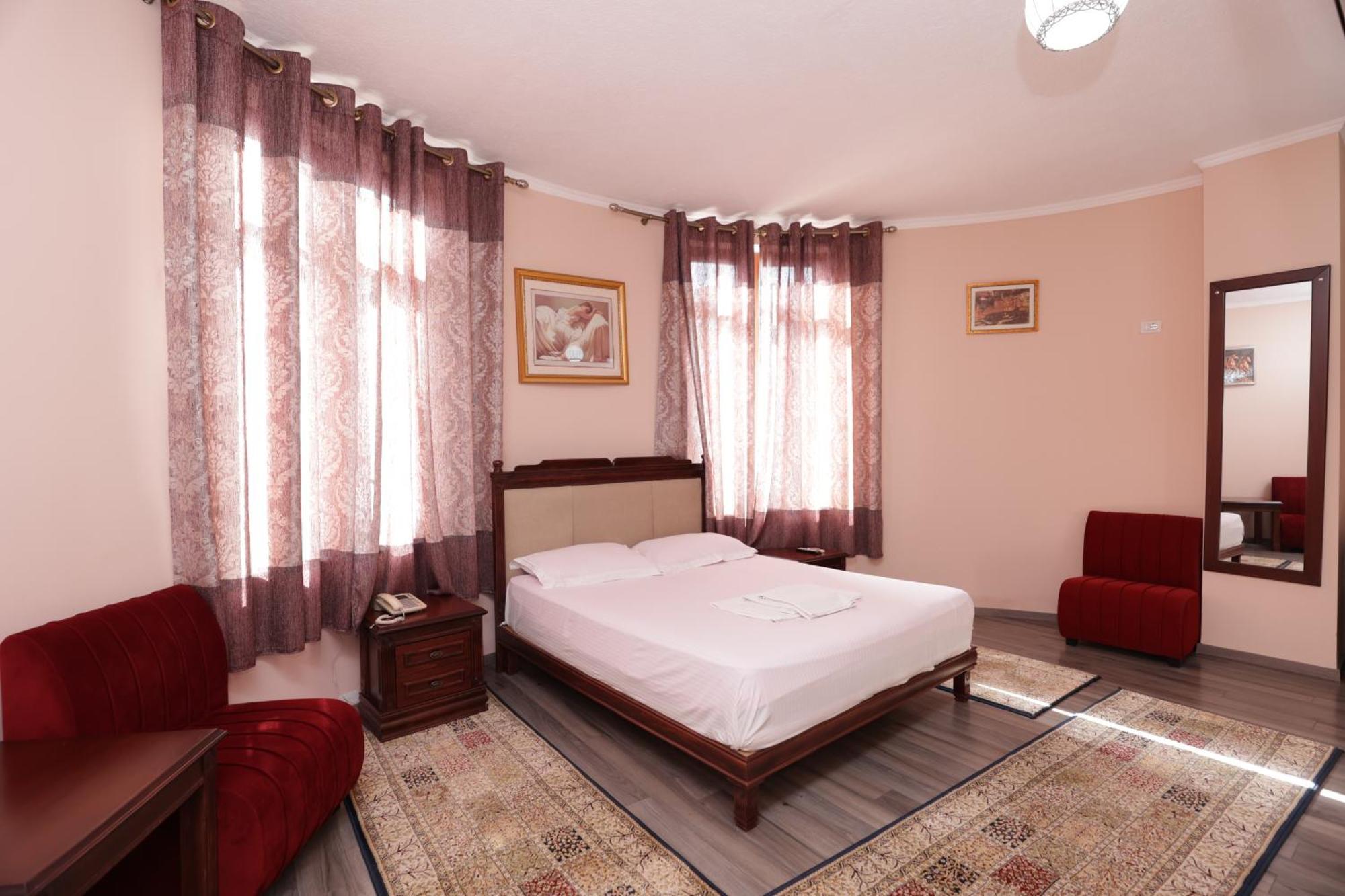 Hotel Mema Mirash